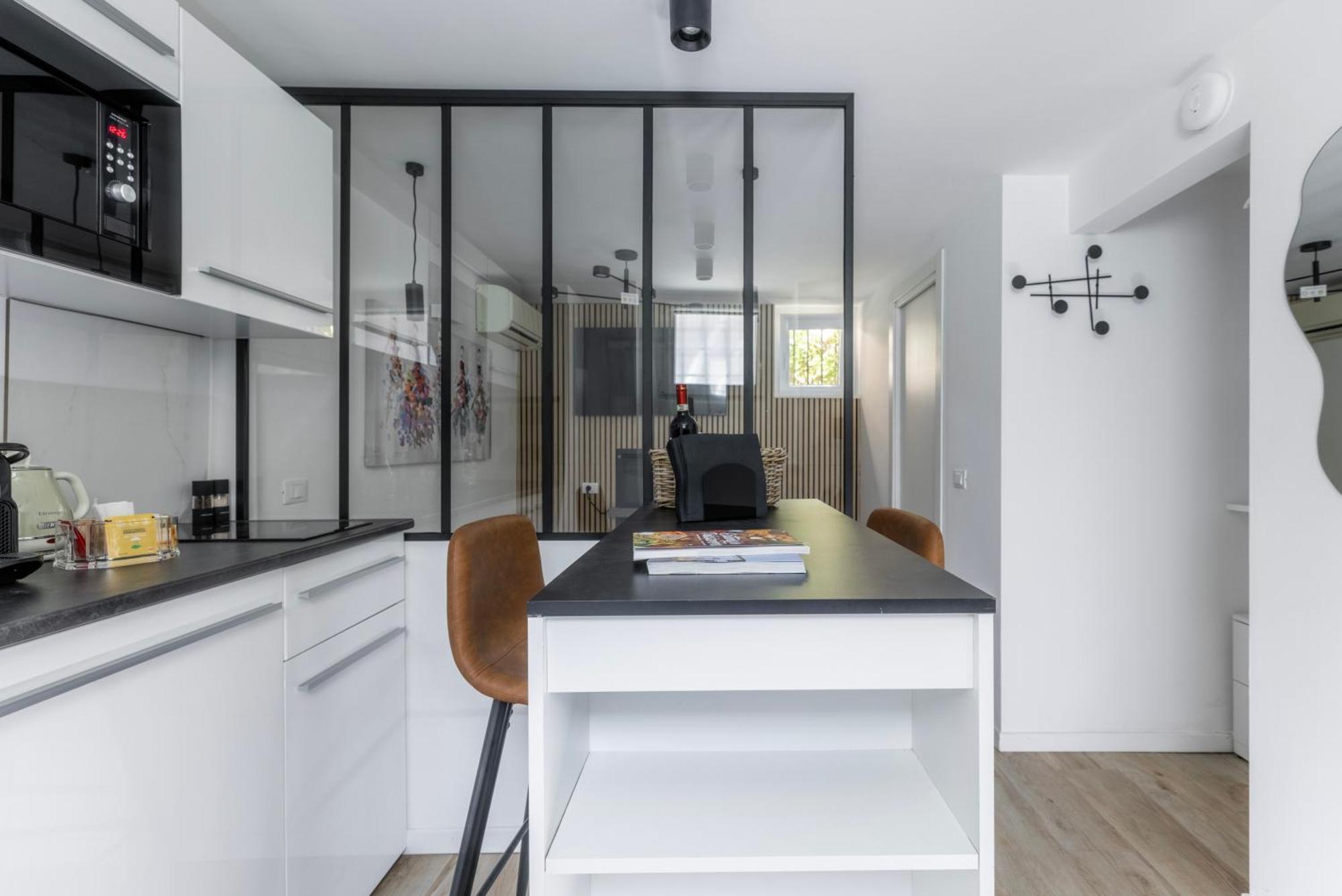 Apartment Mauvesweetrhome 1 Rom